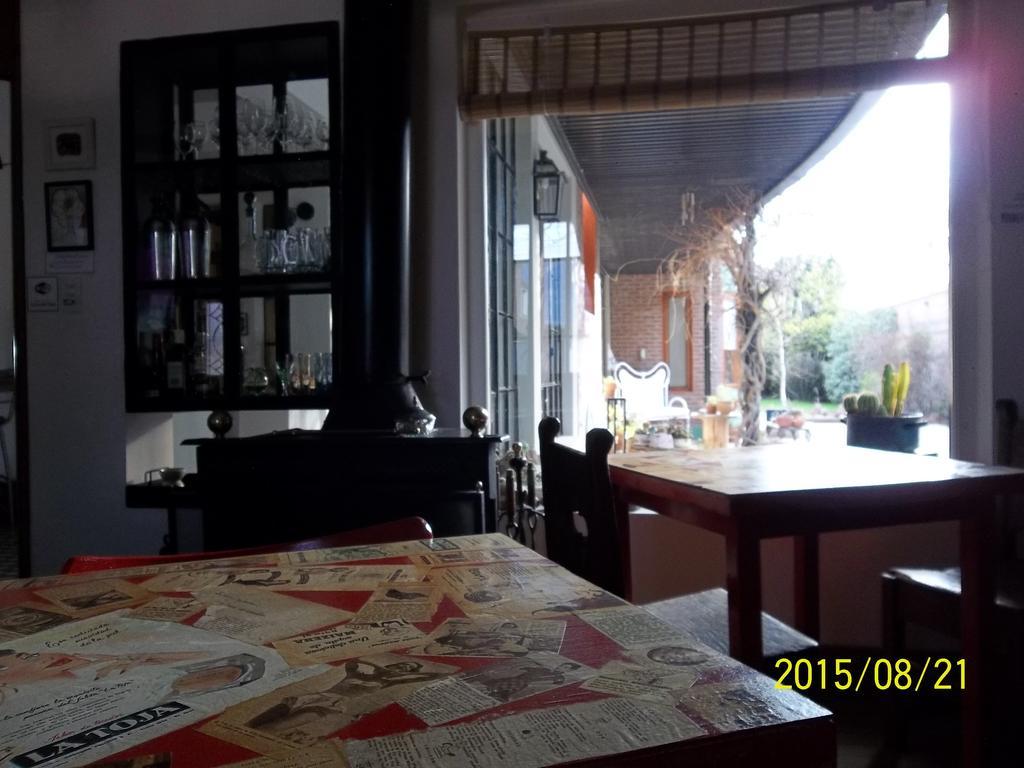 Hosteria Casa De Paula Trelew Exterior photo